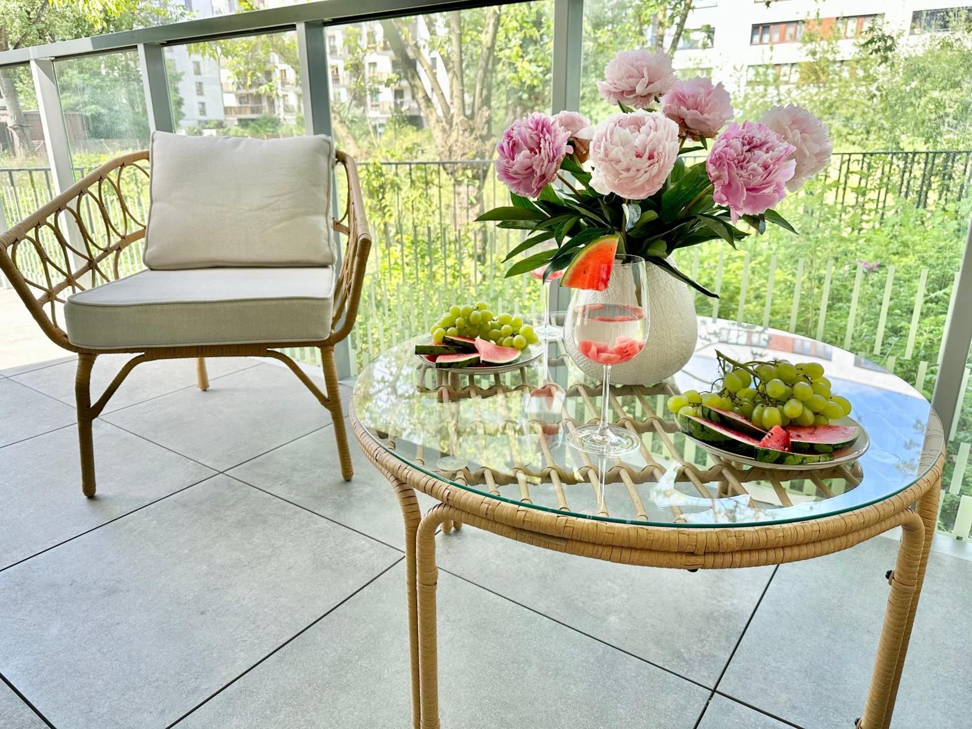 Zoli Stork - Hubnera 5 * Warszawa